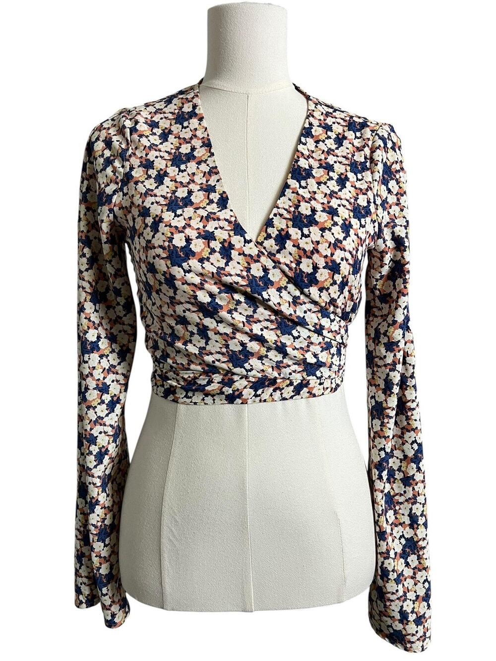 Essue Wrap Blouse Womens Small Multicolor Floral Cropped Tie Front Long Sleeve